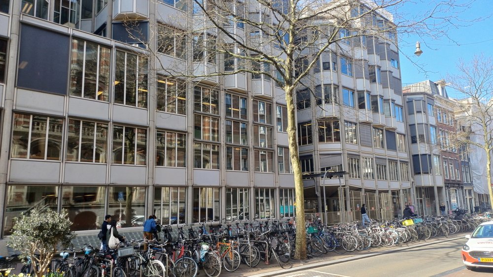 PC Hoofthuis UvA (budynek edukacyjny ze strefami do nauki)